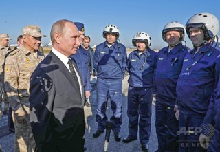 ロシア軍、シリア派遣部隊の一部撤退を開始 ロシア軍、シリア派遣部隊の一部撤退を開始
