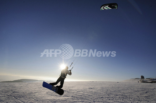 スノーカイトの人気スポット、ドイツのヴァッサークッペ山 スノーカイトの人気スポット、ドイツのヴァッサークッペ山