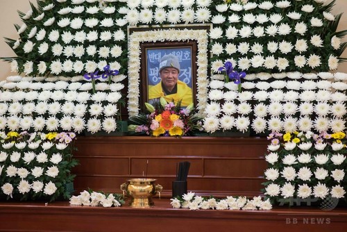 朴氏退陣要求デモで焼身図った僧侶が死亡、韓国 朴氏退陣要求デモで焼身図った僧侶が死亡、韓国