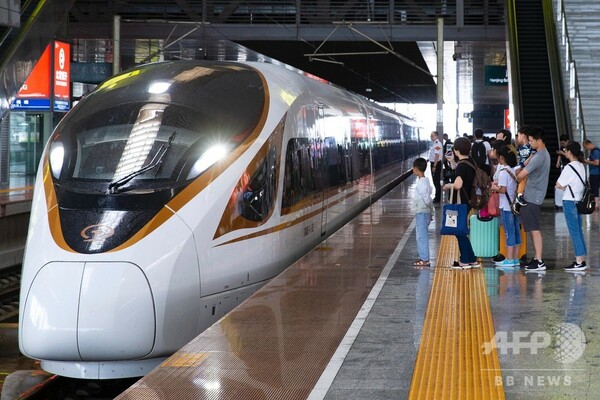 中国の高速鉄道「復興号」、4247万人運ぶ 運行開始初年