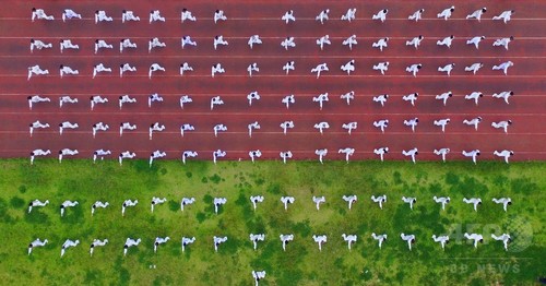 みんなで体を動かそう! 8月8日は「全民健身日」 中国 みんなで体を動かそう! 8月8日は「全民健身日」 中国