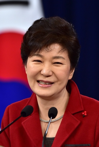 韓国の朴大統領が新首相を指名、支持率は就任後最低に