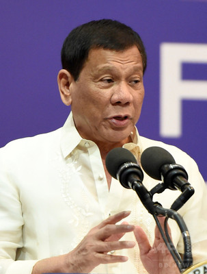 ドゥテルテ比大統領、南沙諸島「占領」「国旗立てる」発言を撤回 ドゥテルテ比大統領、南沙諸島「占領」「国旗立てる」発言を撤回
