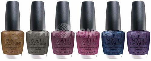 スエードのような質感のネイルに、「OPI」の新作に注目 スエードのような質感のネイルに、「OPI」の新作に注目