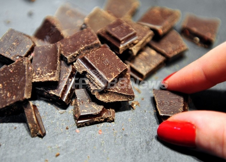 チョコレートをよく食べる人は肥満度指数が低い傾向、米研究 チョコレートをよく食べる人は肥満度指数が低い傾向、米研究