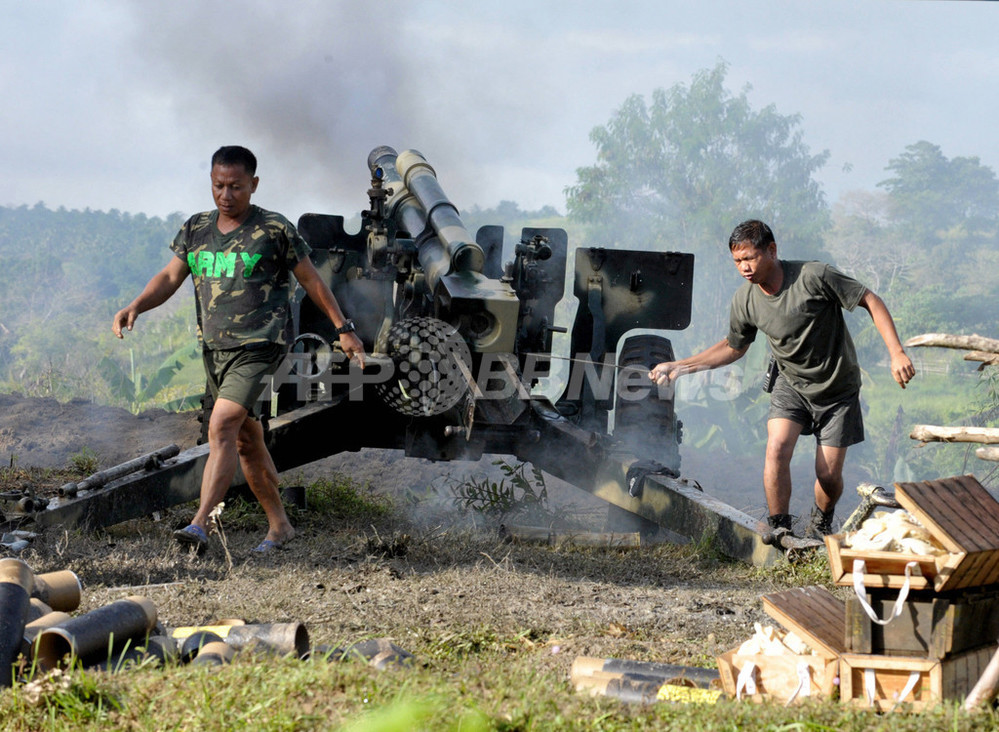 フィリピン・ミンダナオ島、政府軍と反政府勢力との戦闘で13万人が避難 写真2枚 国際ニュース：AFPBB News