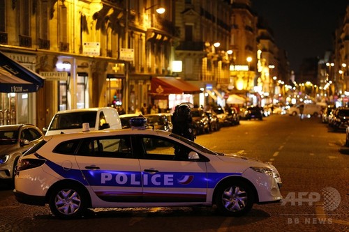 「皆われ先に逃げた」 パリ銃撃で周辺はパニックに 目撃者証言 「皆われ先に逃げた」 パリ銃撃で周辺はパニックに 目撃者証言