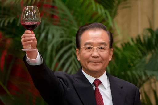 中国首相、「共産党の下に一致団結を」 国慶節祝賀会