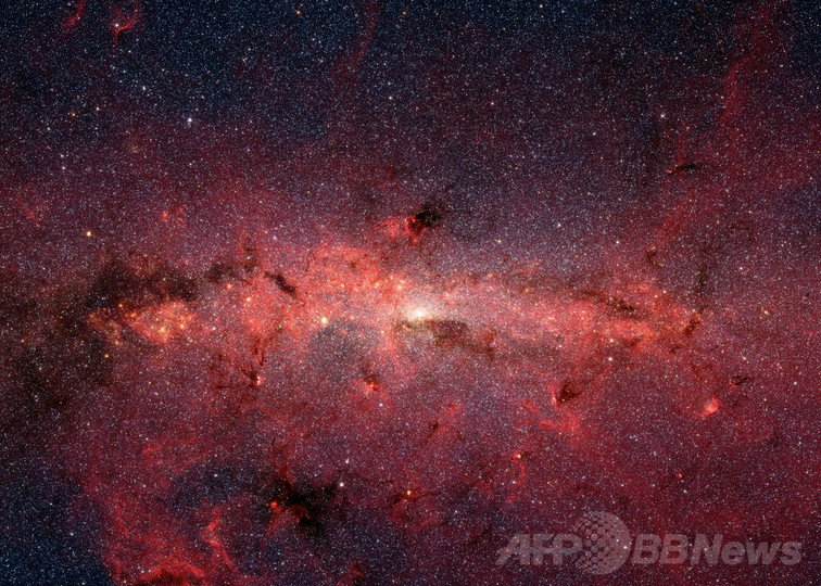 重力波観測、研究チーム「間違っていた可能性」 科学誌 重力波観測、研究チーム「間違っていた可能性」 科学誌
