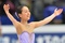 女子SPで首位発進した浅田真央、世界フィギュア