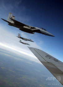 那覇沖で米軍F15戦闘機が墜落、パイロット負傷 報道 那覇沖で米軍F15戦闘機が墜落、パイロット負傷 報道