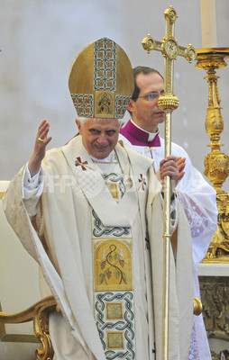 復活祭のローマ法王、チベットなどの平和に「解決」を 復活祭のローマ法王、チベットなどの平和に「解決」を