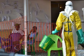 エボラ出血熱再発、ギニアで5人死亡 保健当局 エボラ出血熱再発、ギニアで5人死亡 保健当局