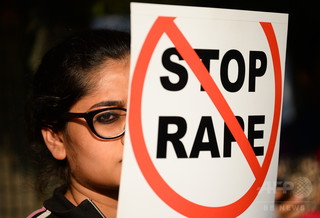精神障害者の女性を拉致し性的暴行、男2人逮捕 インド 精神障害者の女性を拉致し性的暴行、男2人逮捕 インド