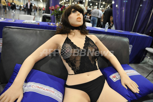 世界初「セックスロボット」が登場、米ラスベガス 世界初「セックスロボット」が登場、米ラスベガス