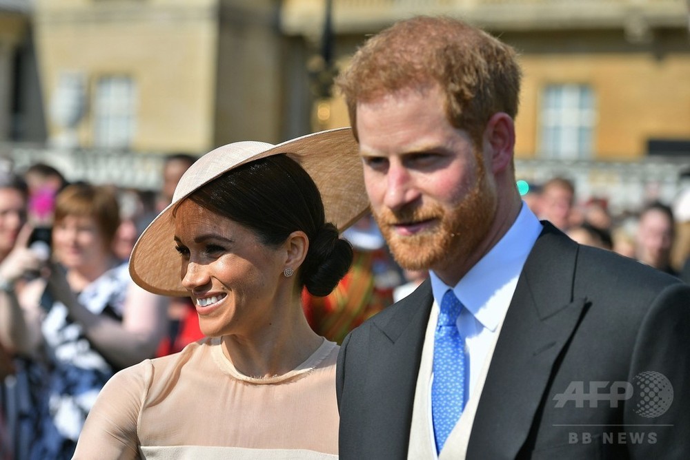 ヘンリー英王子夫妻、挙式後初の公務