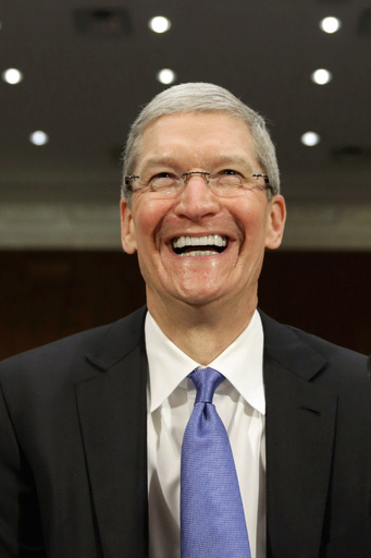 米アップルの課税逃れ疑惑、上院公聴会でCEOが否定