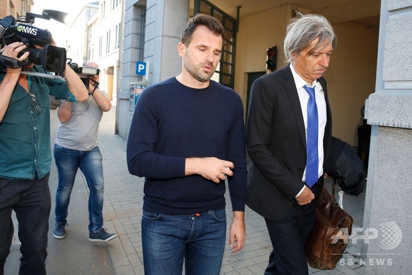 ベルギーリーグの詐欺・八百長疑惑、審判やクラブ重役を訴追 ベルギーリーグの詐欺・八百長疑惑、審判やクラブ重役を訴追