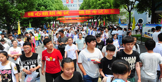 北京・上海・広東の中学生は早熟? 楽観できない 北京・上海・広東の中学生は早熟? 楽観できない