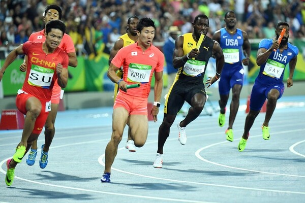日本が銀メダル獲得！ 男子400mリレーで快挙
