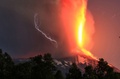 チリで火山が噴火、周