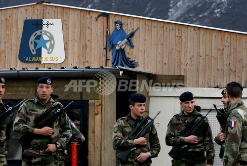 NATO、コソボ国際治安部隊の規模維持へ NATO、コソボ国際治安部隊の規模維持へ