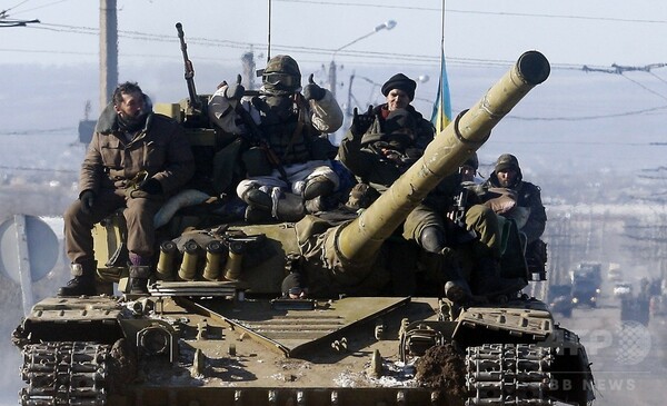 親露派が東部の要衝制圧 ウクライナ大統領、平和維持軍派遣を要請