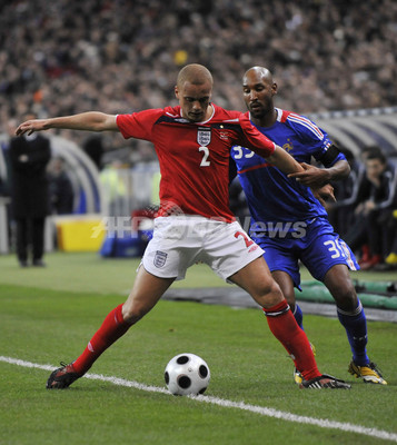イングランド ベッカムの代表100試合目を勝利で飾れず イングランド ベッカムの代表100試合目を勝利で飾れず