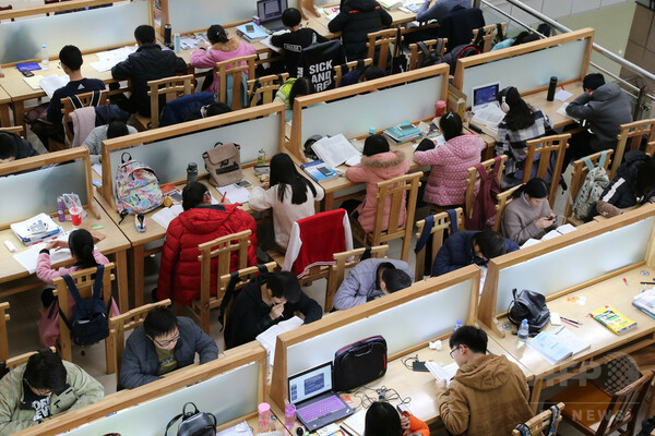 中国で「大学院卒」の学歴は就職に有利か