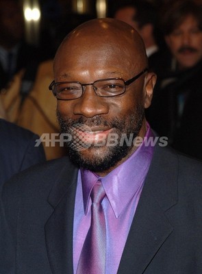 ファンク、ソウル界の大御所アイザック・ヘイズ死去、65歳 ファンク、ソウル界の大御所アイザック・ヘイズ死去、65歳