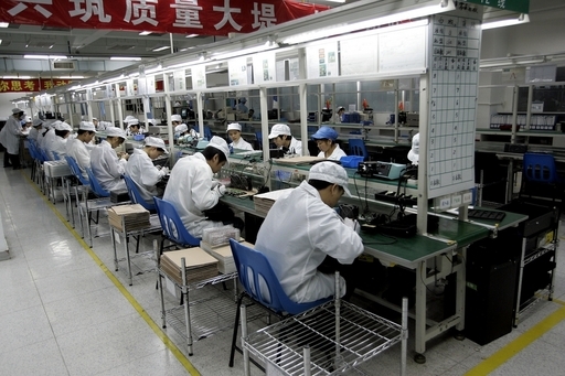 中国製造業、景気後退局面へ CLSA