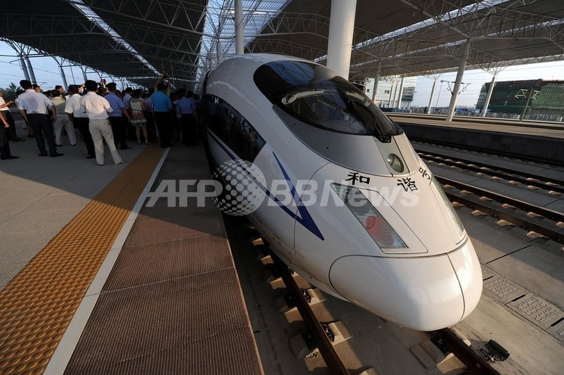 中国高速鉄道、相次ぐ大規模遅延 国営メディアが「忍耐」呼びかけ 中国高速鉄道、相次ぐ大規模遅延 国営メディアが「忍耐」呼びかけ