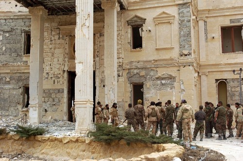 シリア・イラク各政府軍、IS掌握都市の奪還へ前進 シリア・イラク各政府軍、IS掌握都市の奪還へ前進