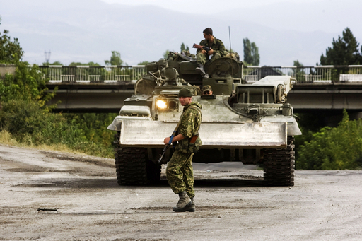 「ロシア軍、さらにグルジア領内部へ侵攻」 内務省報道官