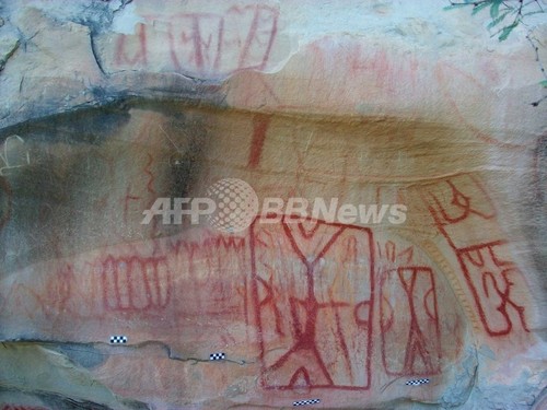 メキシコ洞窟から古代壁画5000点、先住民の存在を初確認 メキシコ洞窟から古代壁画5000点、先住民の存在を初確認