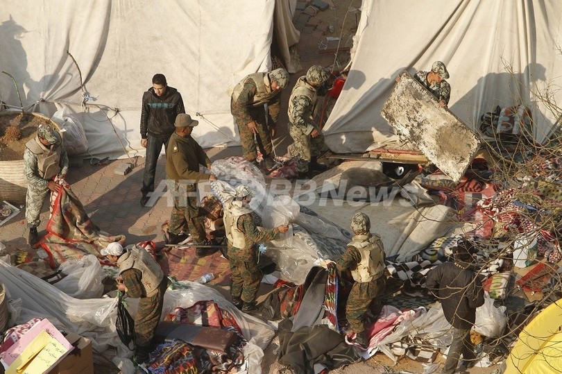 カイロのタハリール広場、徐々に普段の姿に