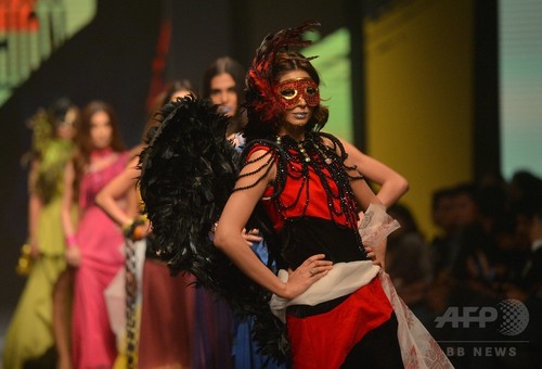 パキスタンで「Made In Pakistan」ファッションショー パキスタンで「Made In Pakistan」ファッションショー
