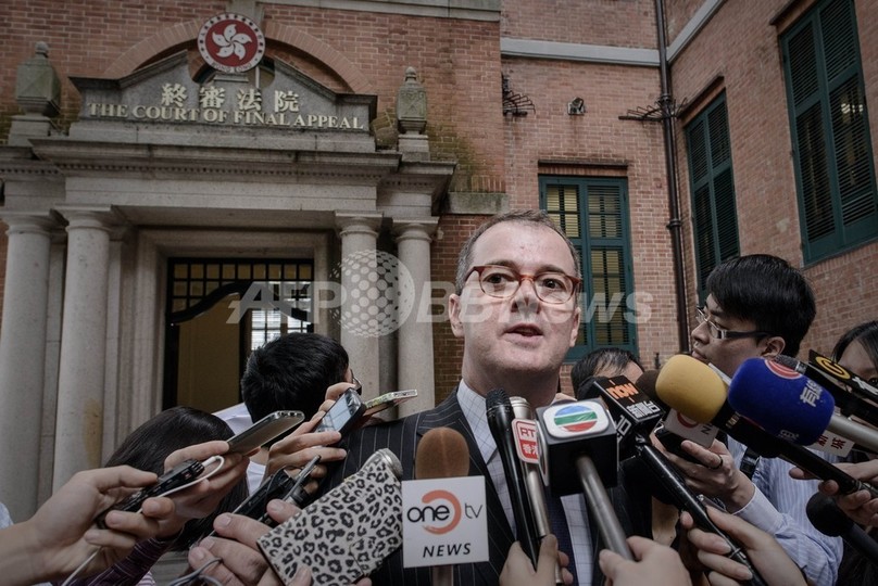 トランスセクシュアル女性に男性との結婚認める、香港最高裁 婚姻法改定迫る トランスセクシュアル女性に男性との結婚認める、香港最高裁 婚姻法改定迫る