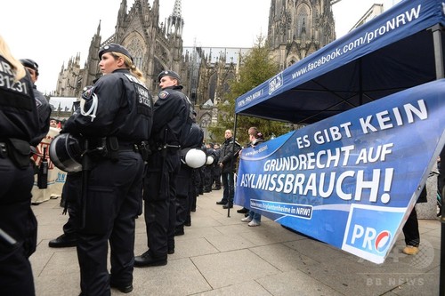 ケルンの性犯罪事件、メルケル首相の移民政策に批判高まる ケルンの性犯罪事件、メルケル首相の移民政策に批判高まる