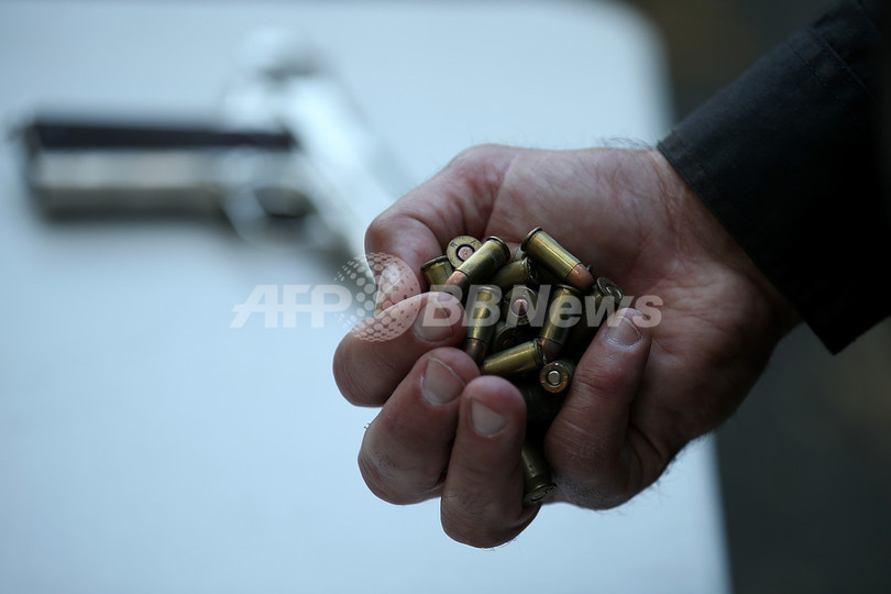 米中学生を殺人未遂で逮捕、学校に銃と弾薬400発持ち込む 米中学生を殺人未遂で逮捕、学校に銃と弾薬400発持ち込む