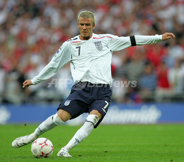 ベッカム 代表100試合出場に向け監督にアピール ベッカム 代表100試合出場に向け監督にアピール