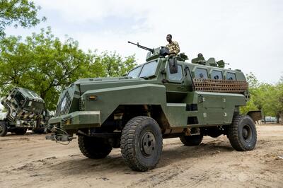 ナイジェリア軍、基地を襲撃したイスラム過激派50人殺害