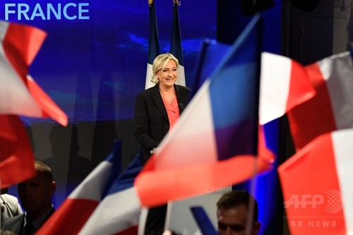 仏大統領選で敗北のルペン氏、「歴史的な」得票率で闘い継続を強調 仏大統領選で敗北のルペン氏、「歴史的な」得票率で闘い継続を強調