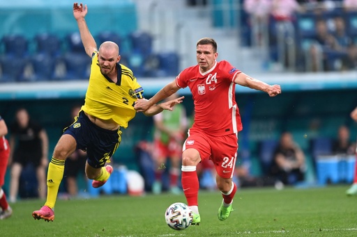 ポーランド欧州選手権敗退 レワンドフスキ 受け入れがたい 写真13枚 国際ニュース Afpbb News