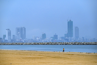 スリランカ、中国に「スパイ船」の入港延期を要請