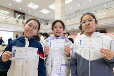 獣医学に関するテクノロジーの魅力を体験 中国黒竜江省