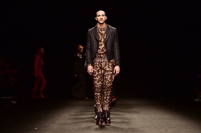 「ヴィヴィアン・ウエストウッド」16/17年秋冬メンズ