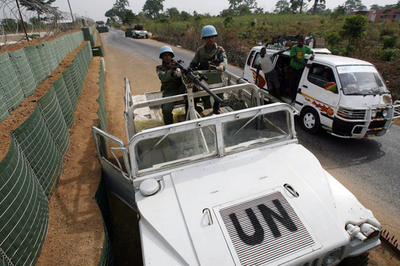 国連要員に性的虐待の疑い、コートジボワール