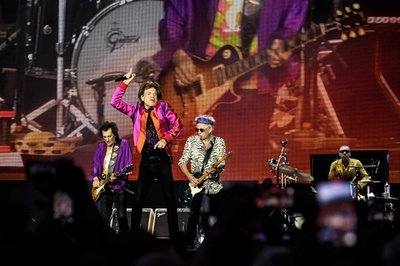 ローリング・ストーンズ健在 結成60周年欧州ツアー