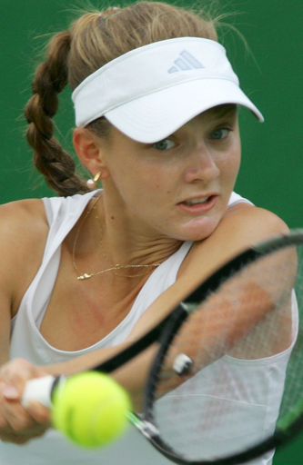 ＜テニス 07全豪オープン＞女子シングルス、チャクベターゼ コスタニッチに勝利し4回戦進出 - オーストラリア